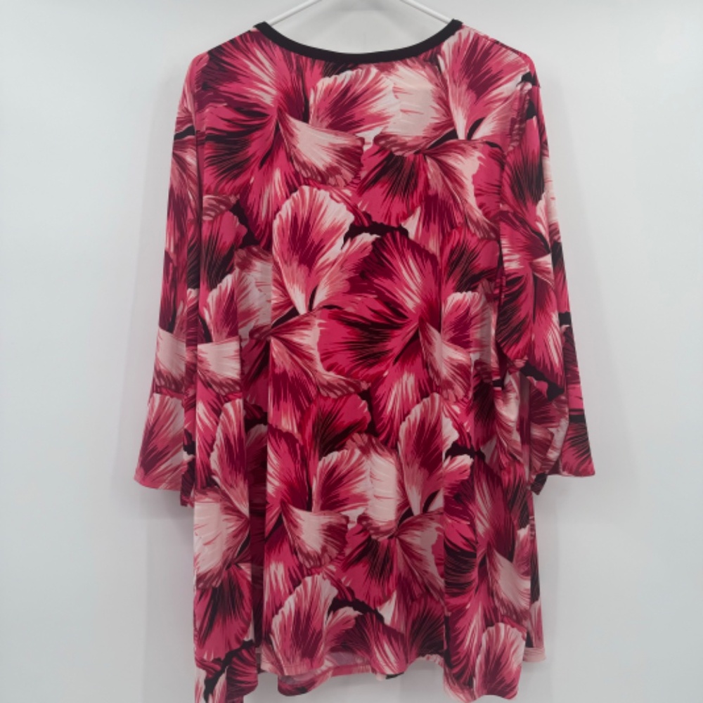 Catherines Top Women 3X Red White Any Wear 3/4 Sleeve Liquid Knit Stretch Floral - Picture 6 of 10